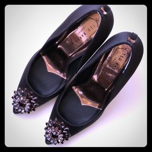 Ted Baker, Satin Pointy Toe Pump